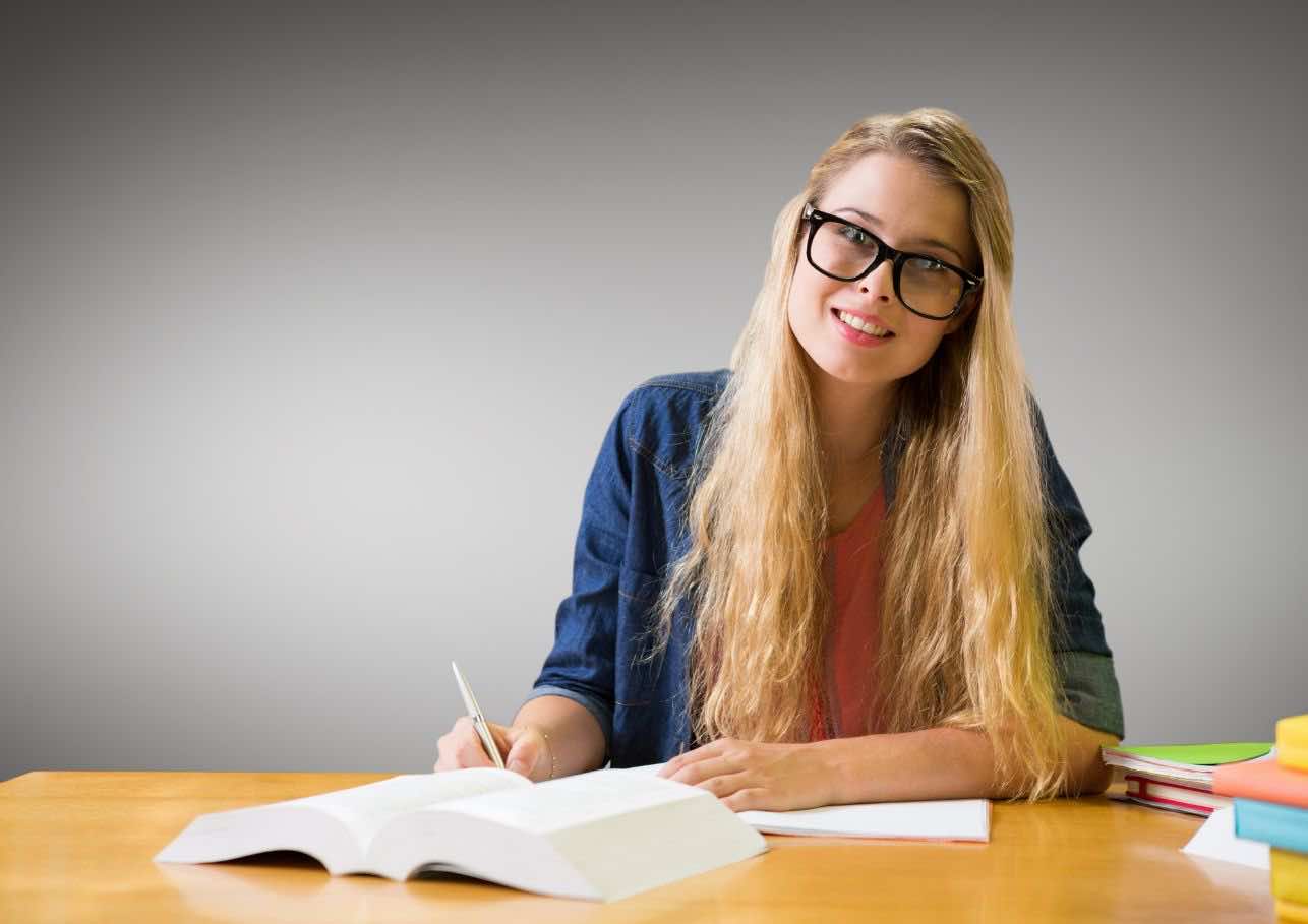 What are the strategies to score 8+ bands in IELTS writing Task 2